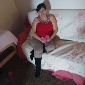 Meet your Posher, Maria albares